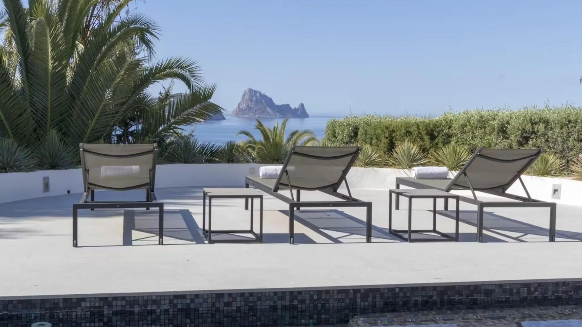 Ibizian Villa With Sea-Views San José