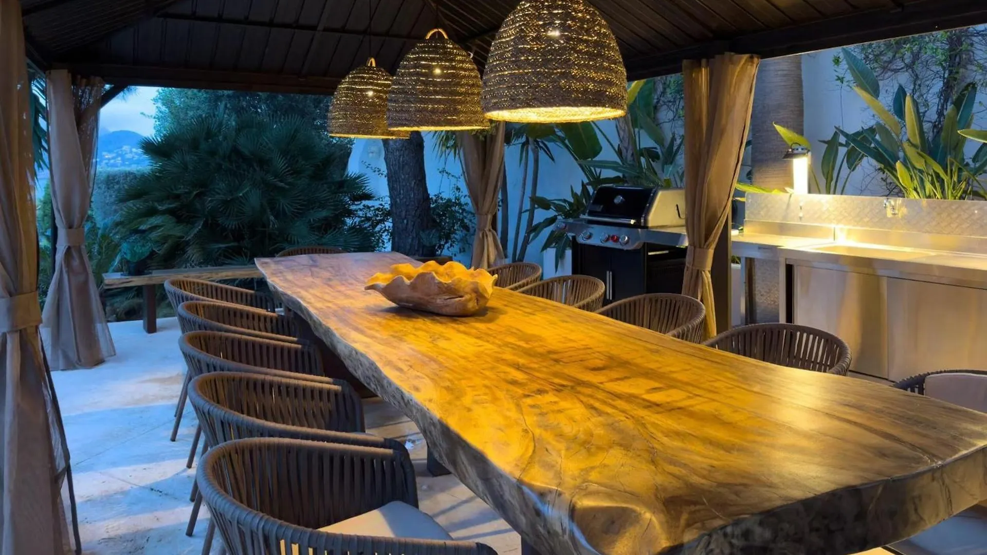 Ibizian Villa With Sea-Views San José