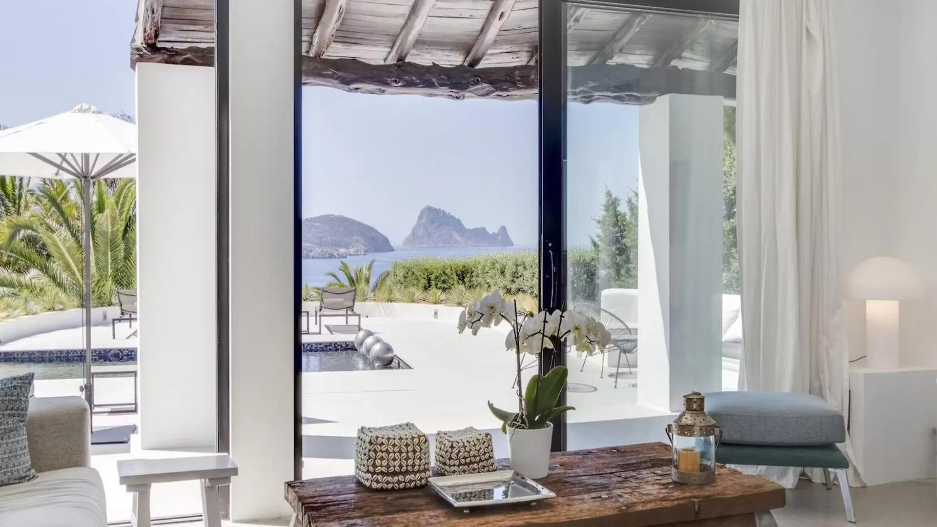 Ibizian Villa With Sea-Views San José
