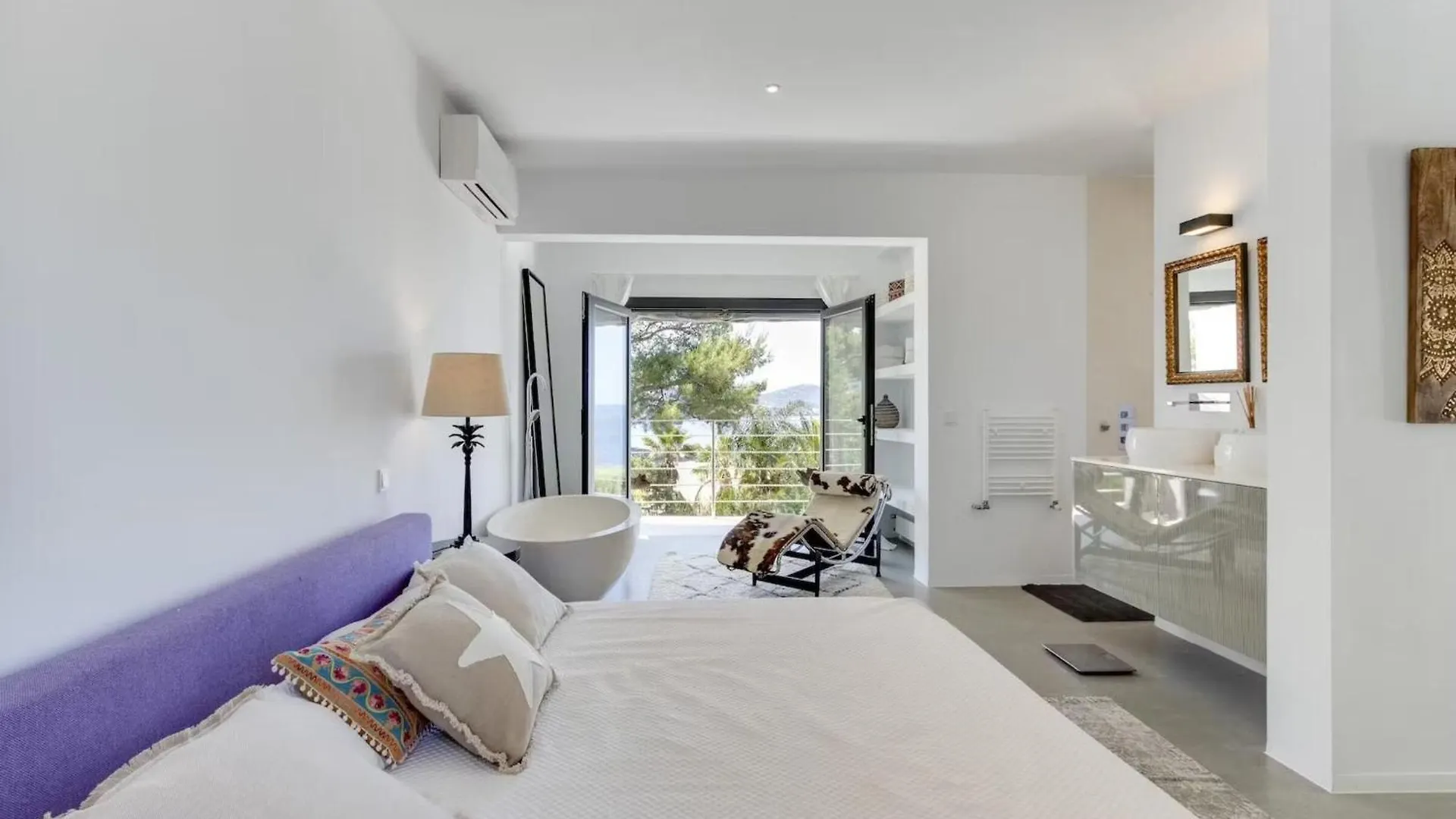 Ibizian Villa With Sea-Views San José