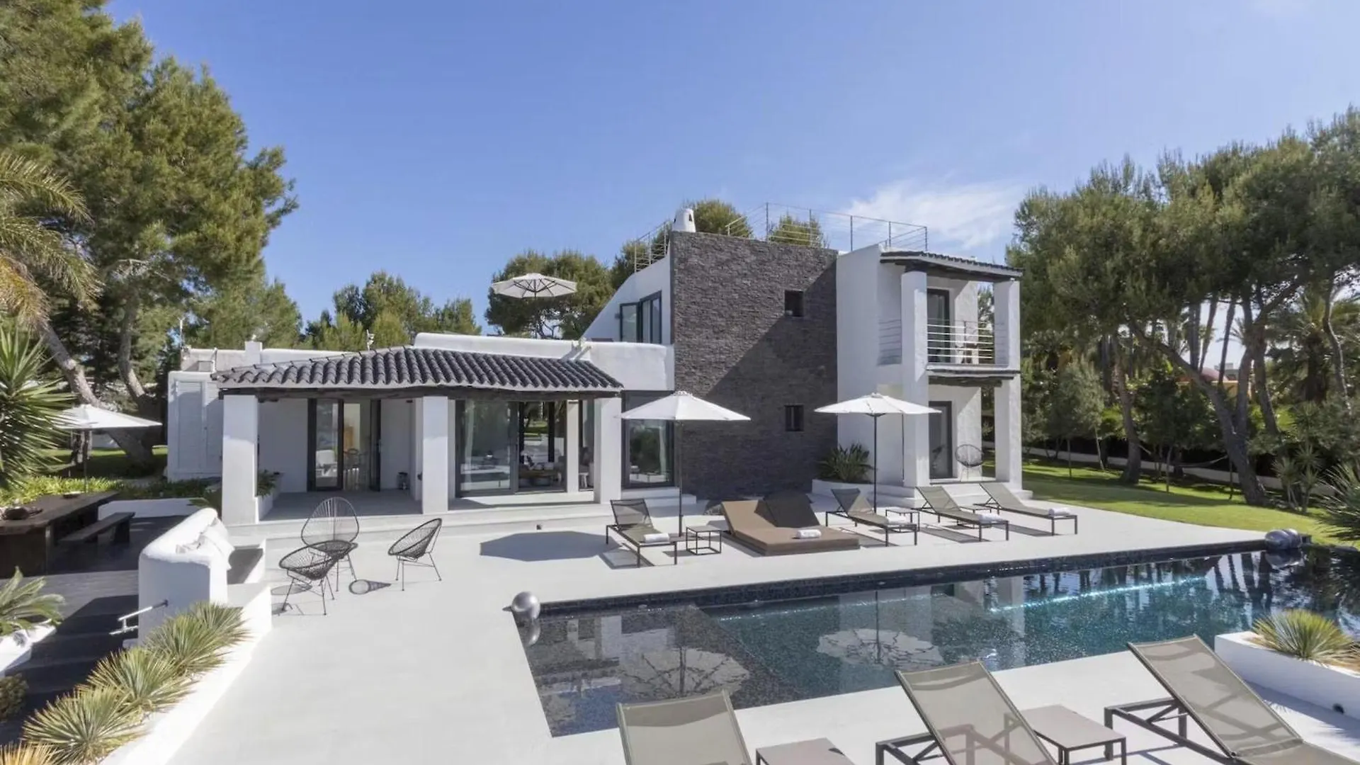 Ibizian Villa With Sea-Views San José